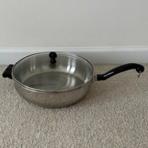 Farberware Covered 11" Skillet